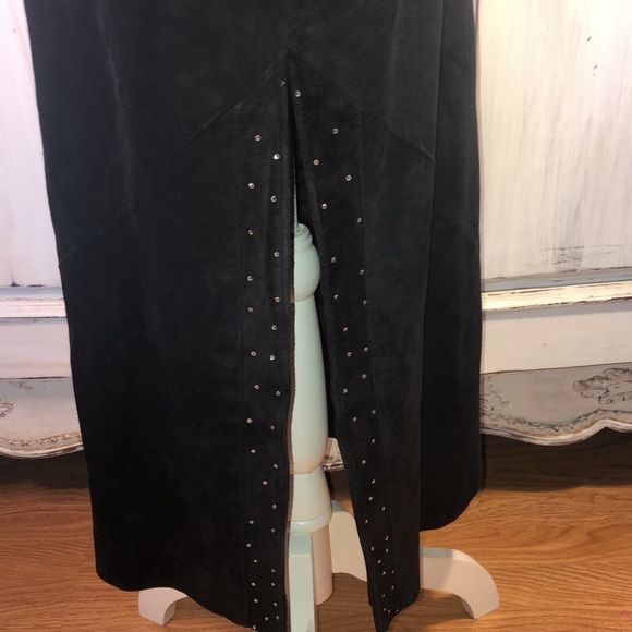 Gorgeous VINTAGE Black Suede and Rhinestones Special Occassion Cocktail Dress - Picture 6 of 9